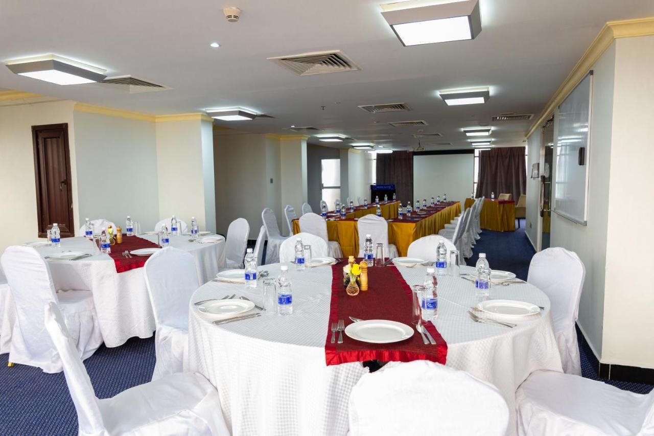 Golden Tulip Dar Es Salaam City Center Hotel Exteriör bild